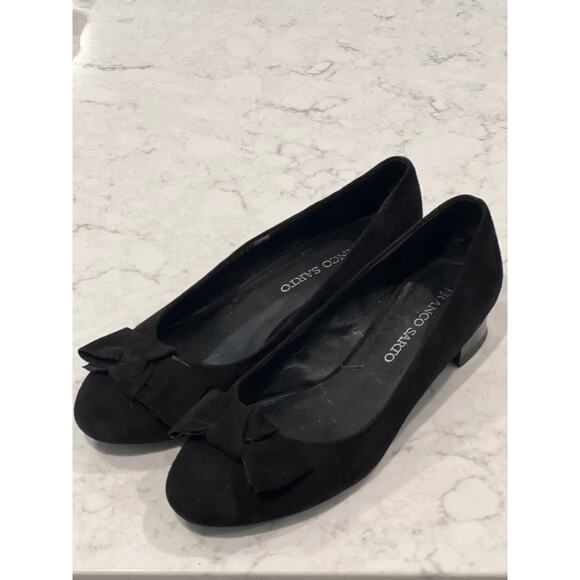 Franco Sarto Women’s L. Amigo Bows Velvet Leather Slip On Shoes Size 8.5M Black - Picture 2 of 9